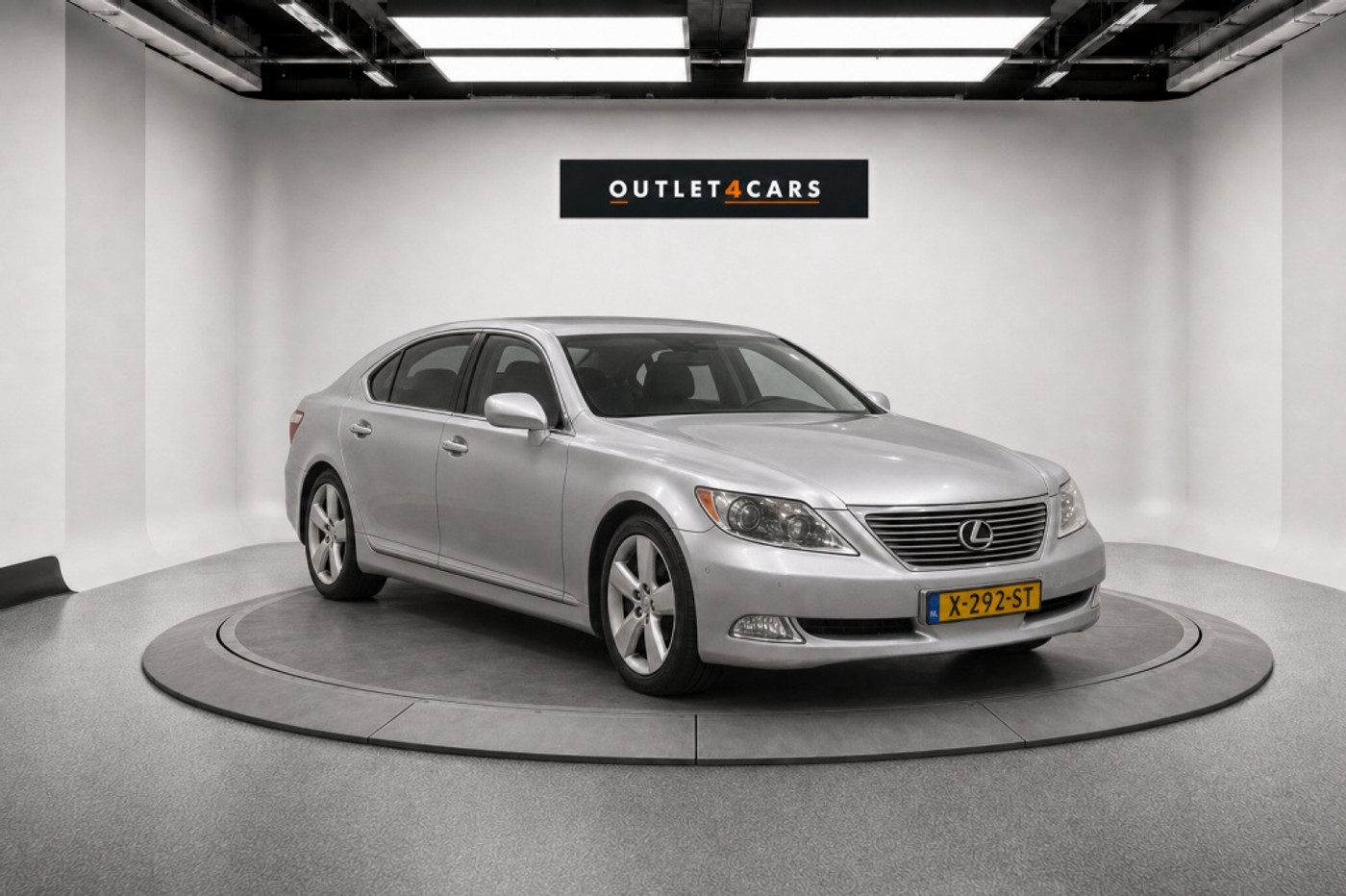 Foto van Lexus LS