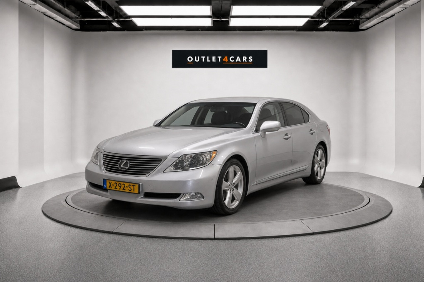 Lexus LS 460 Executive 2007 - voorkant