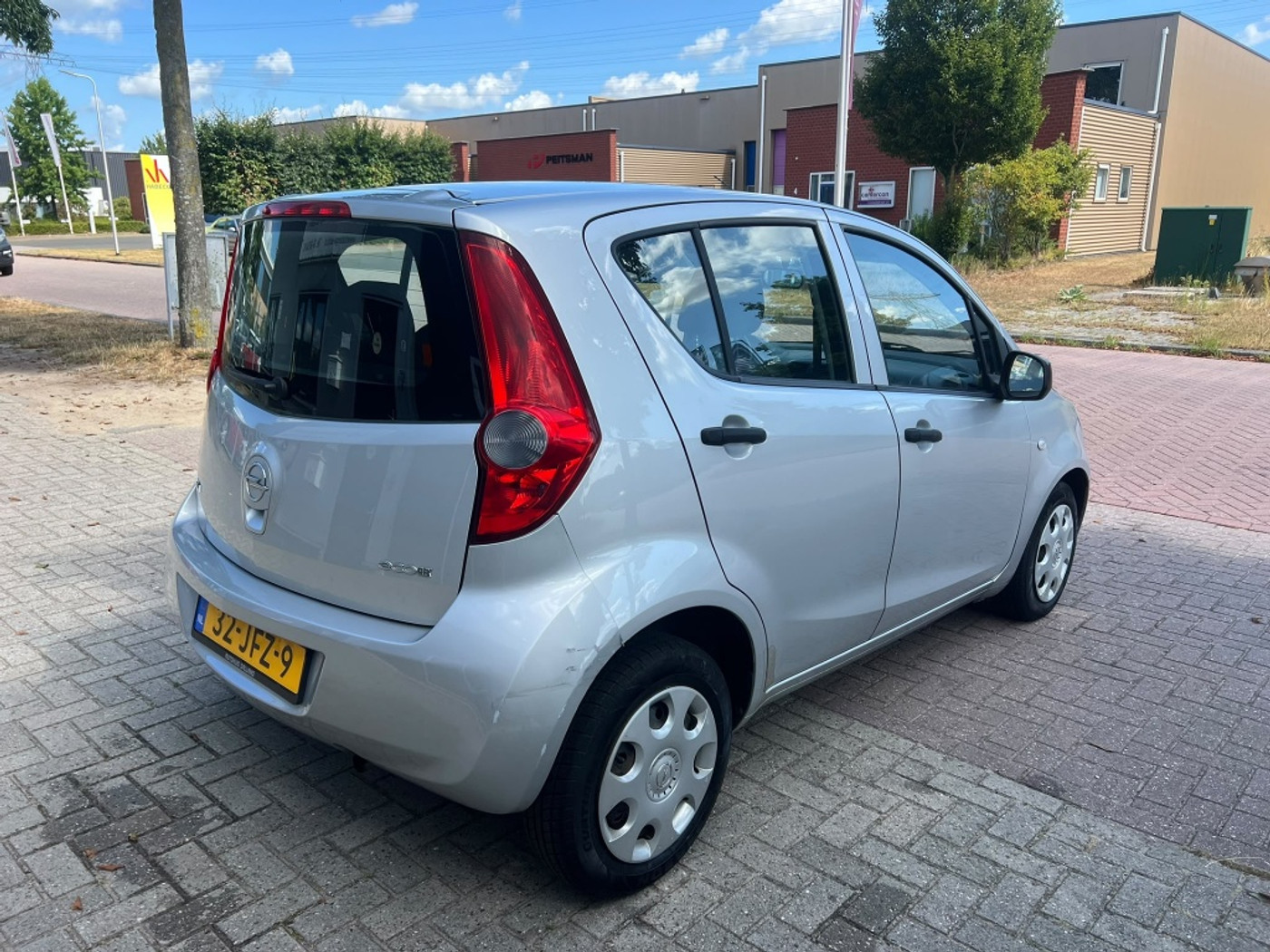 Foto van Opel Agila