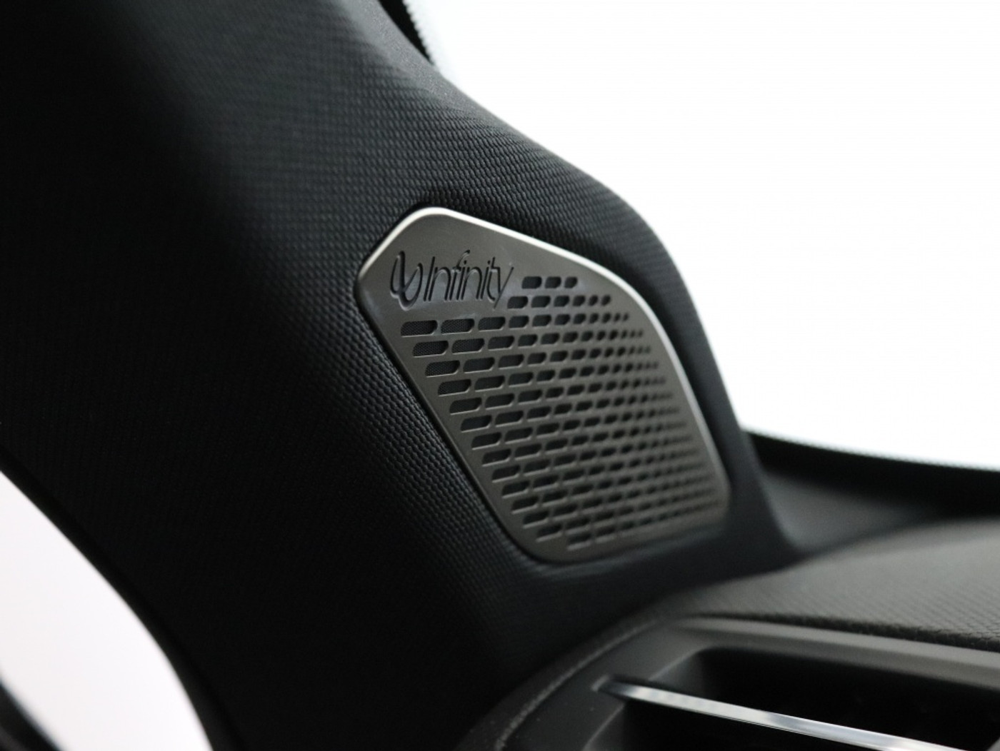 Foto van LYNK & Co 01