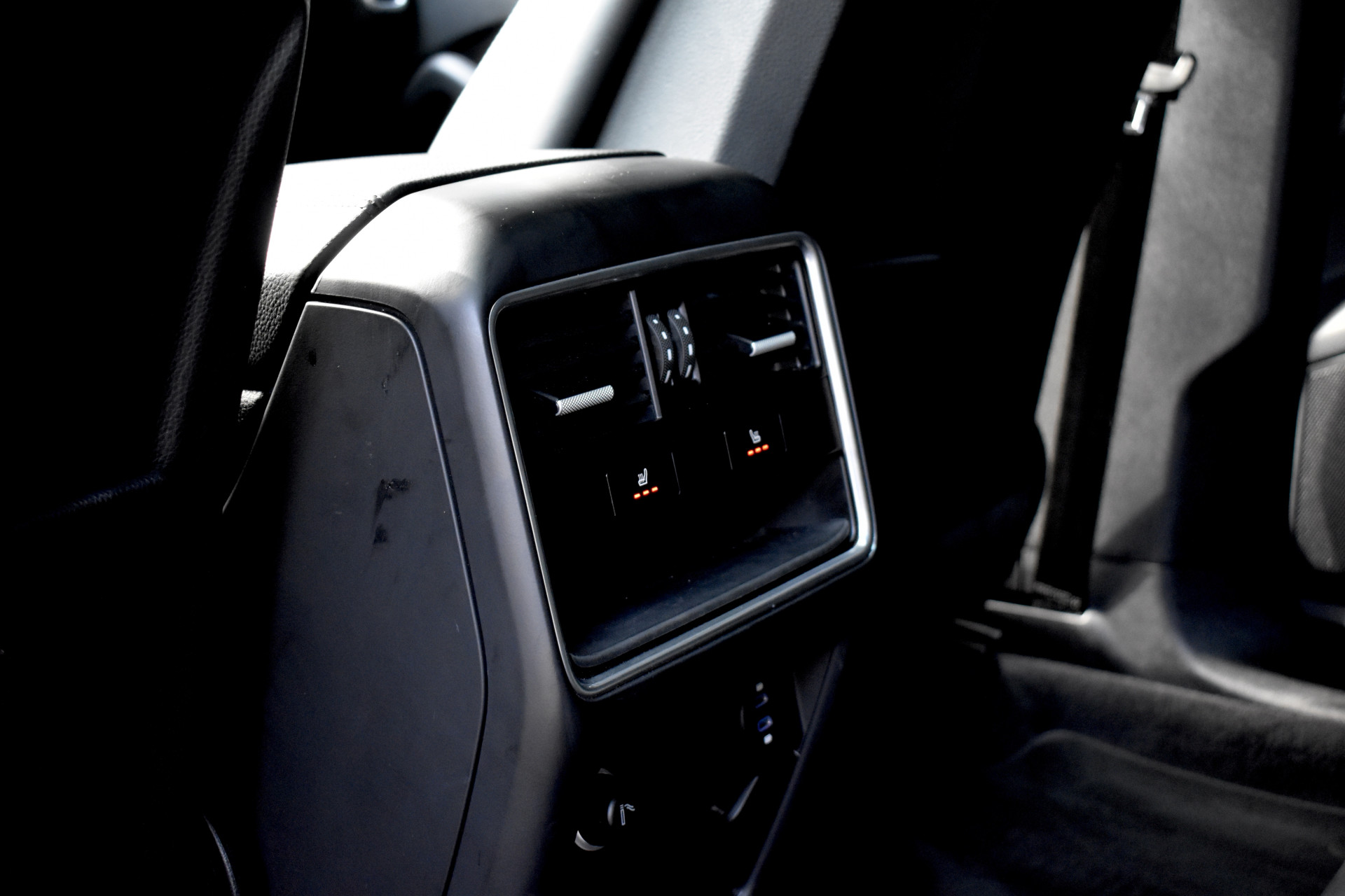 Foto van Porsche Cayenne E-hybrid