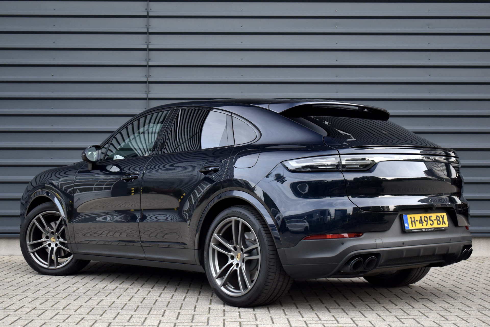Foto van Porsche Cayenne E-hybrid