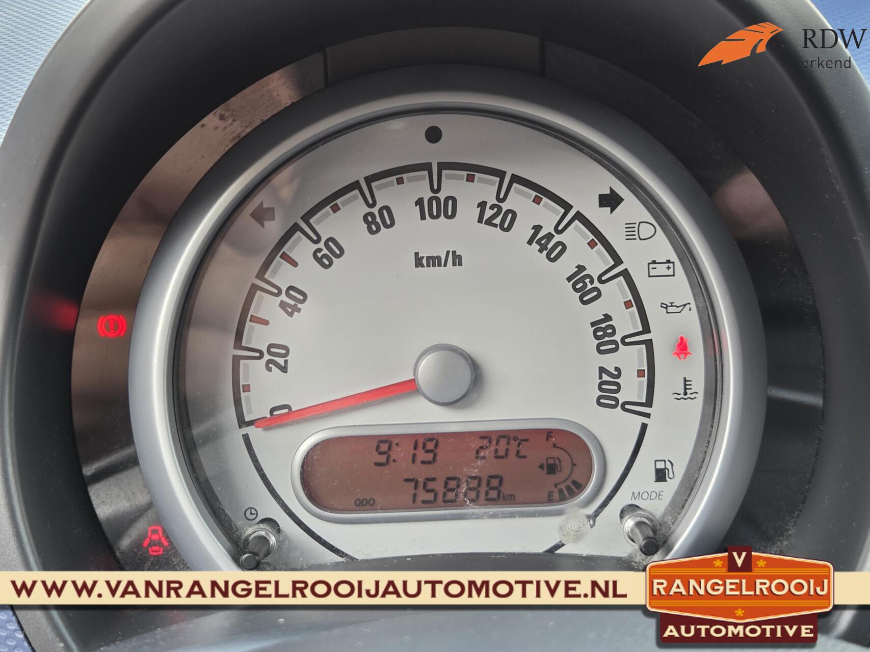 Foto van Opel Agila