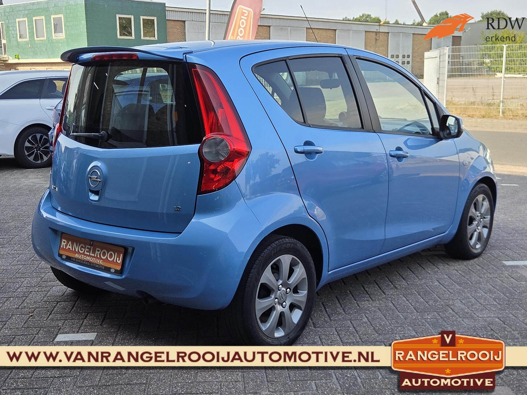 Foto van Opel Agila