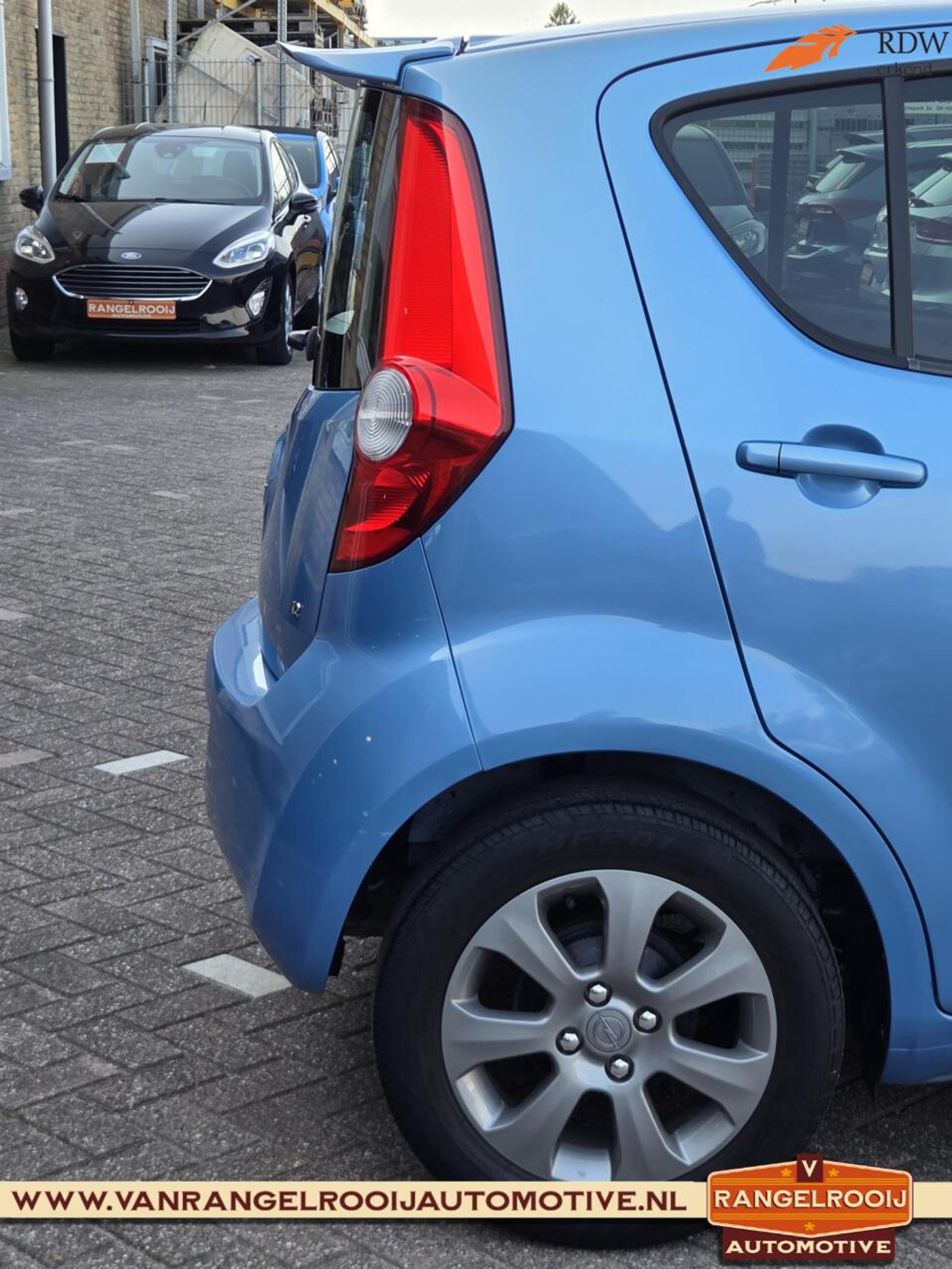 Foto van Opel Agila