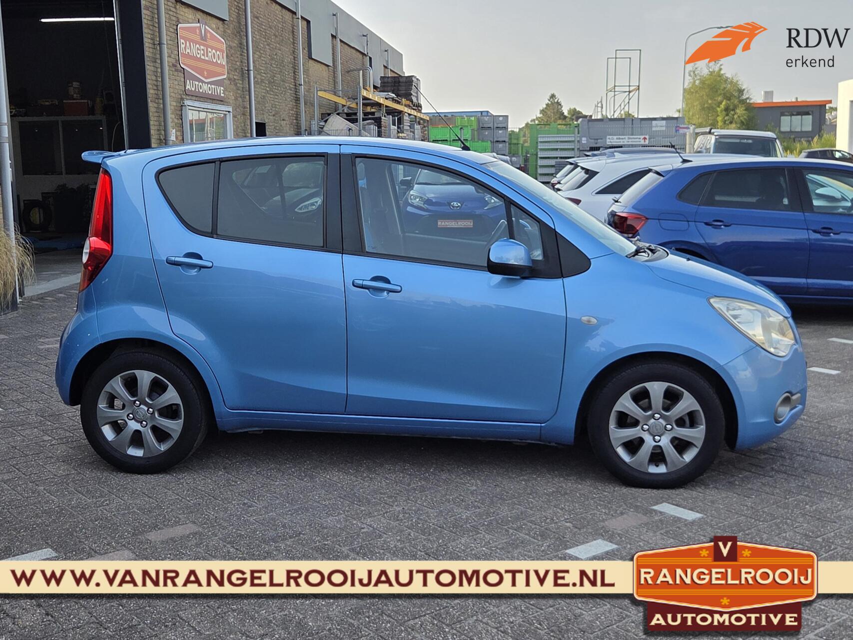 Foto van Opel Agila