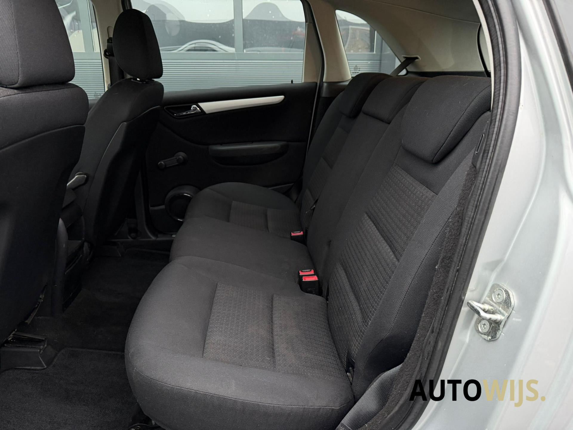 Foto van Mercedes-Benz B 200