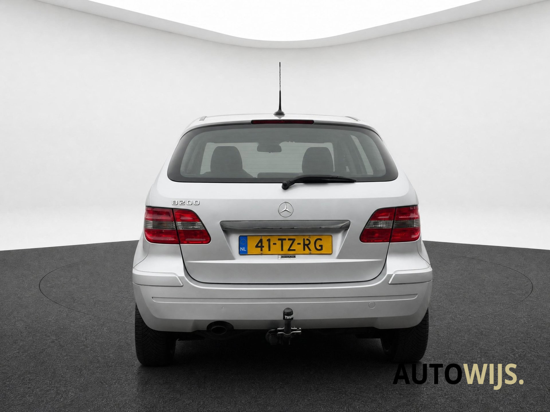 Foto van Mercedes-Benz B 200