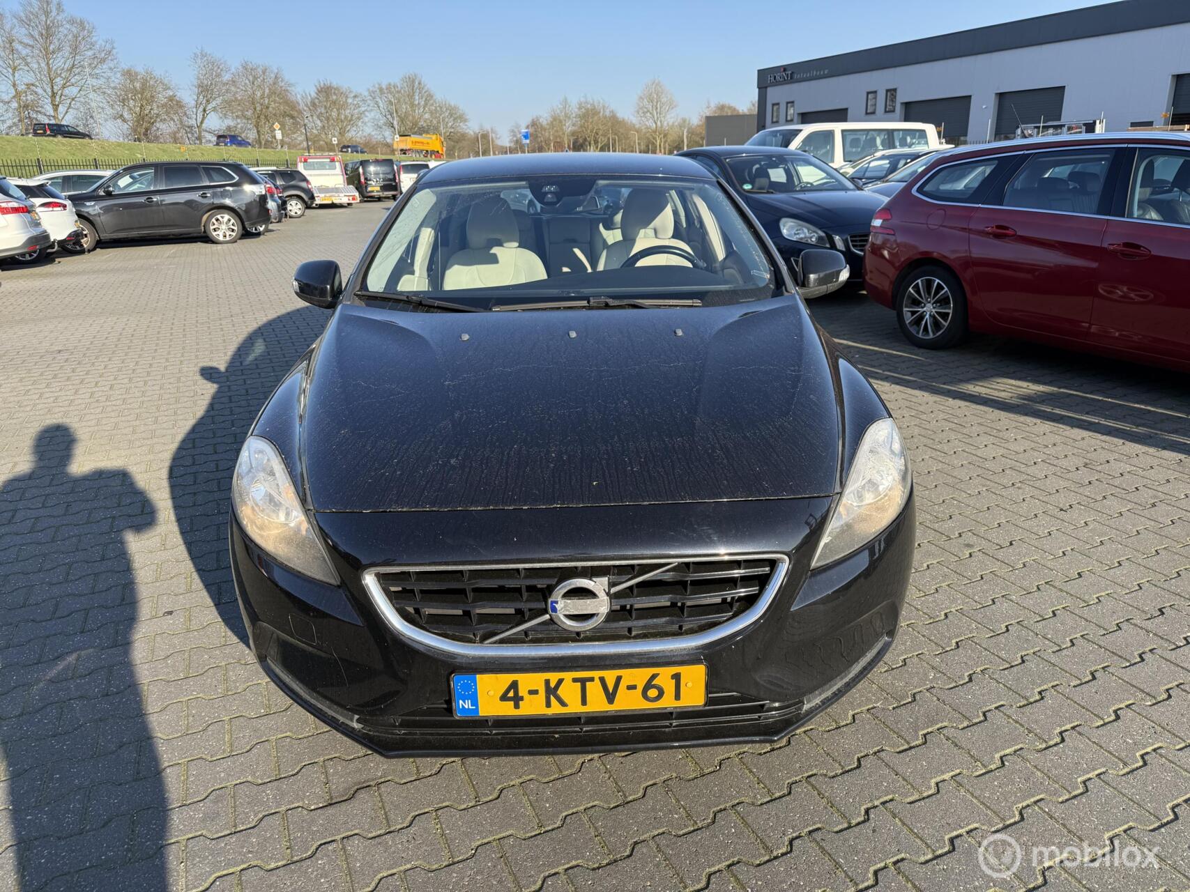 Volvo V40 1.6 D2 Summum exsport handel 2013 - voorkant