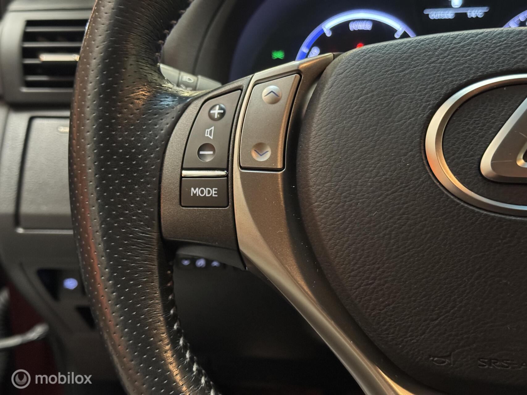 Foto van Lexus Lexus Rx450h