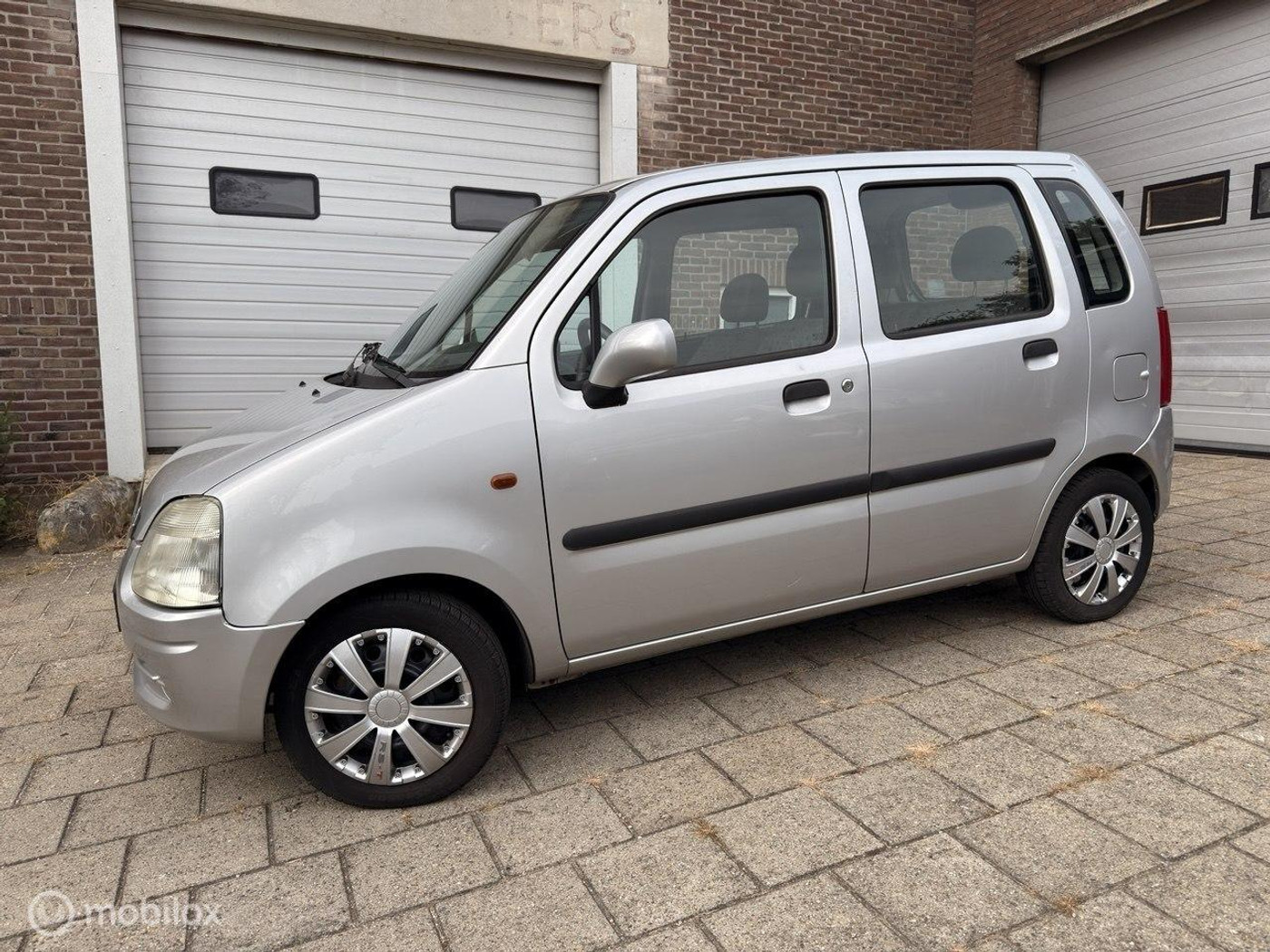 Foto van Opel Agila