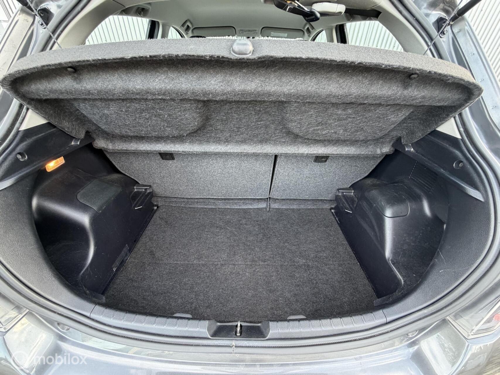Foto van Toyota Toyota Yaris Hybrid