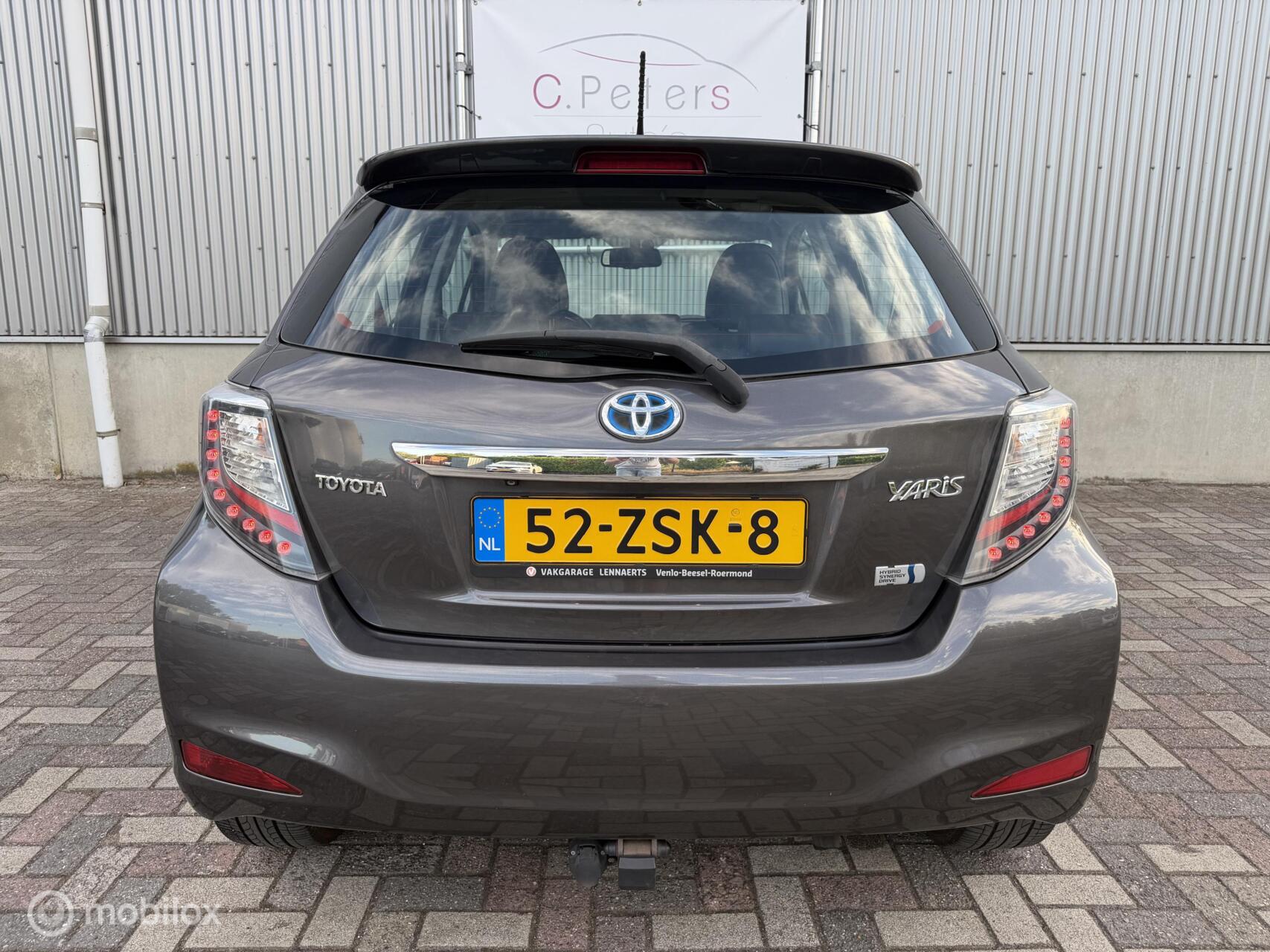 Foto van Toyota Toyota Yaris Hybrid
