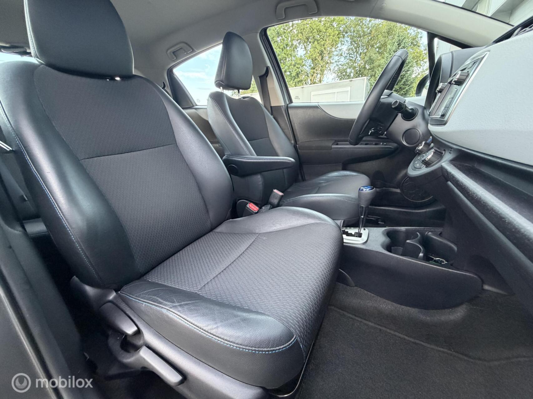 Foto van Toyota Toyota Yaris Hybrid