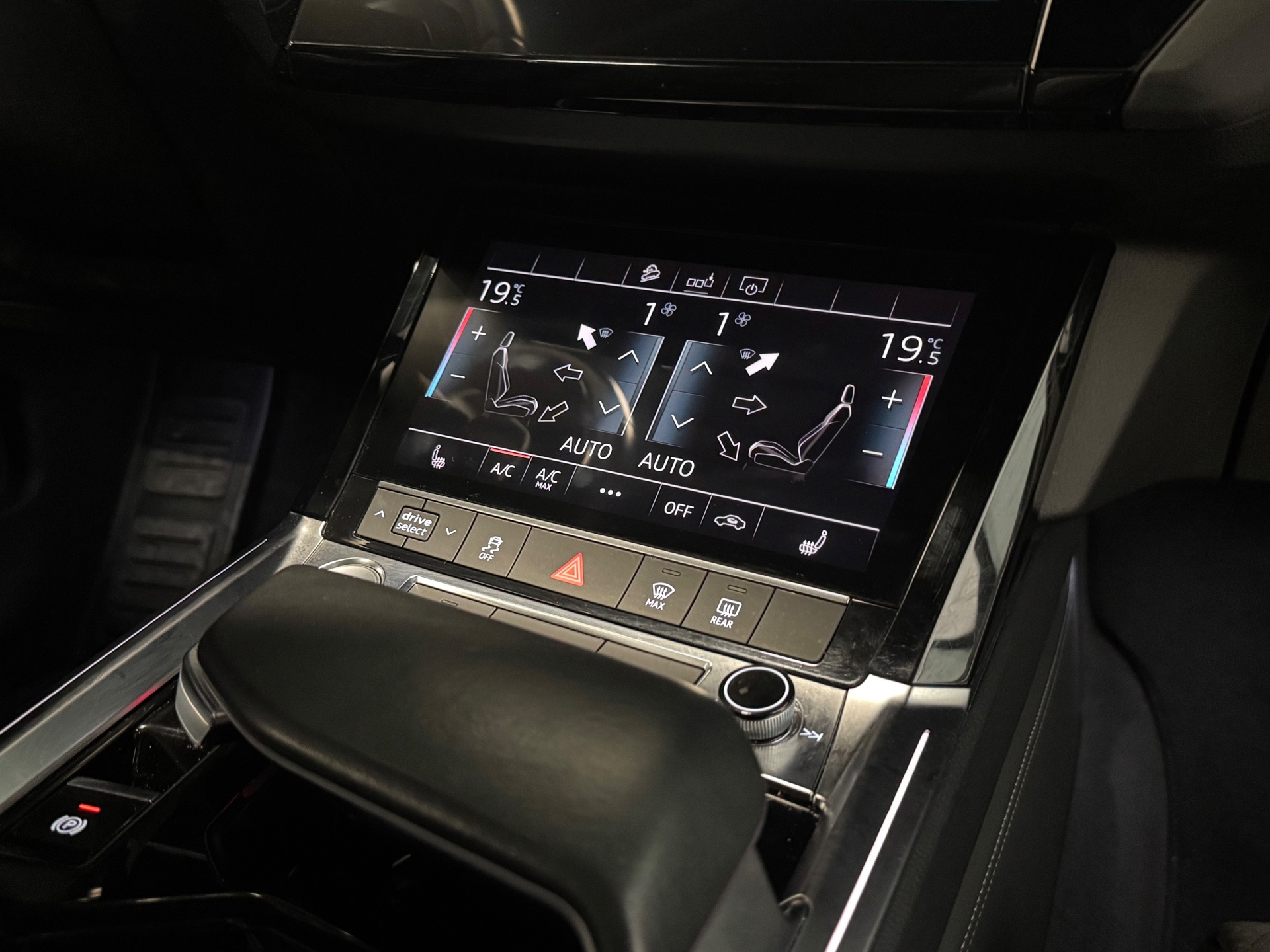 Foto van Audi Audi E-tron