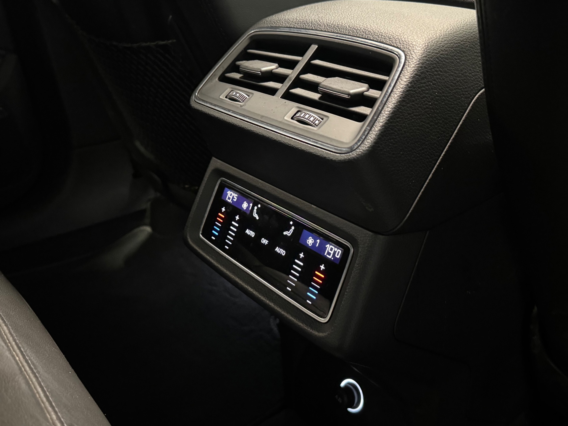 Foto van Audi Audi E-tron