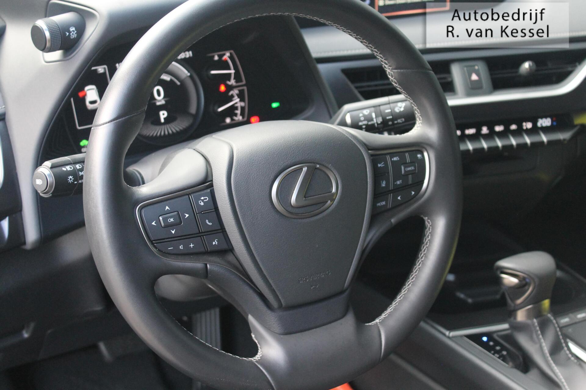 Foto van Lexus Lexus Ux250h