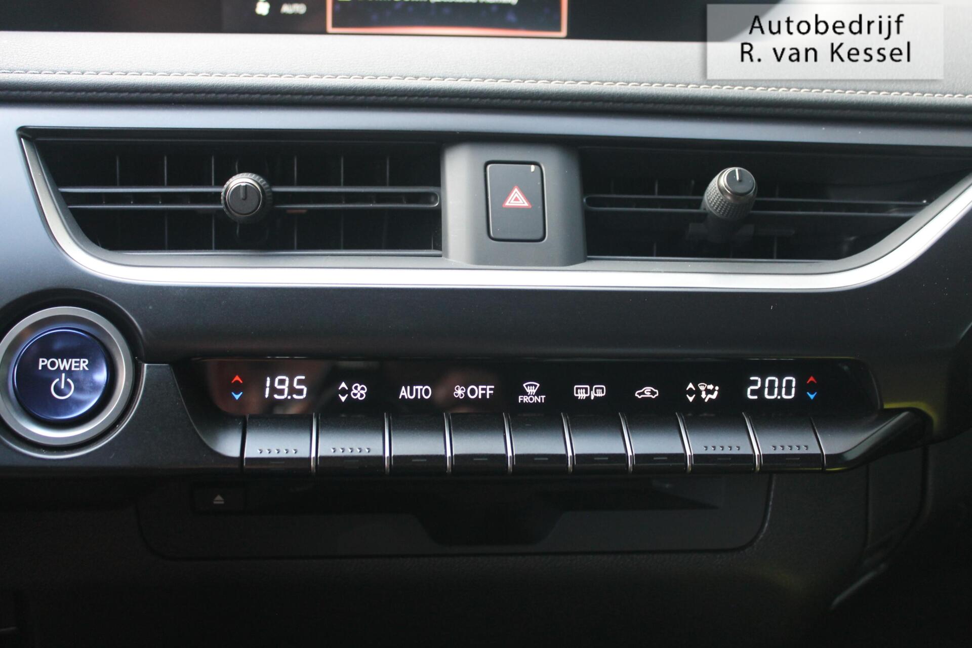 Foto van Lexus Lexus Ux250h