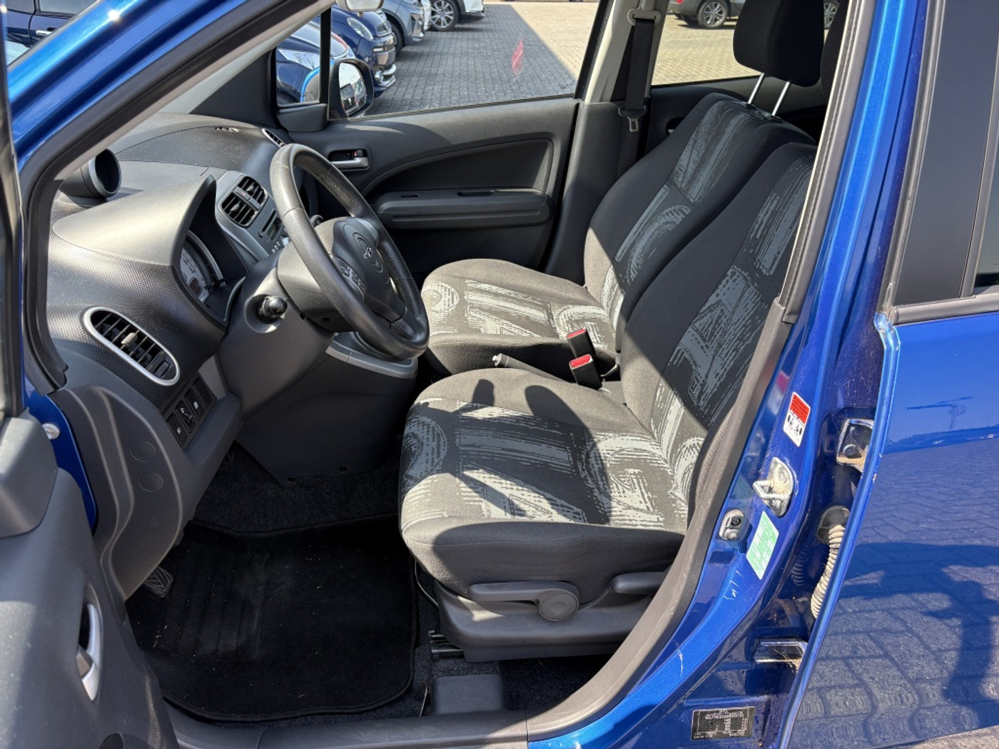 Foto van Opel Agila