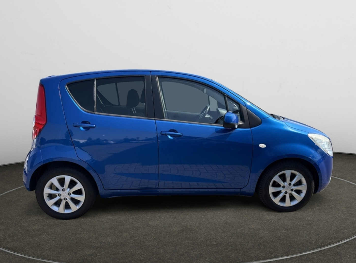 Foto van Opel Agila