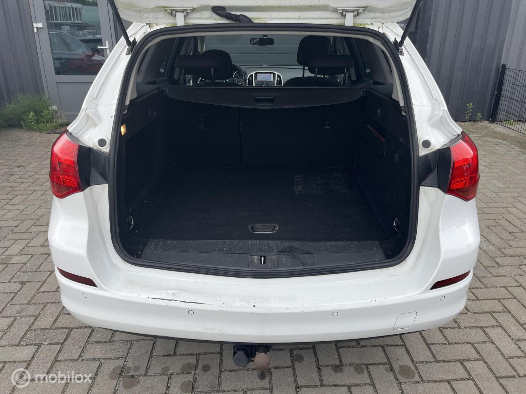 Foto van Opel Astra Sports Tourer