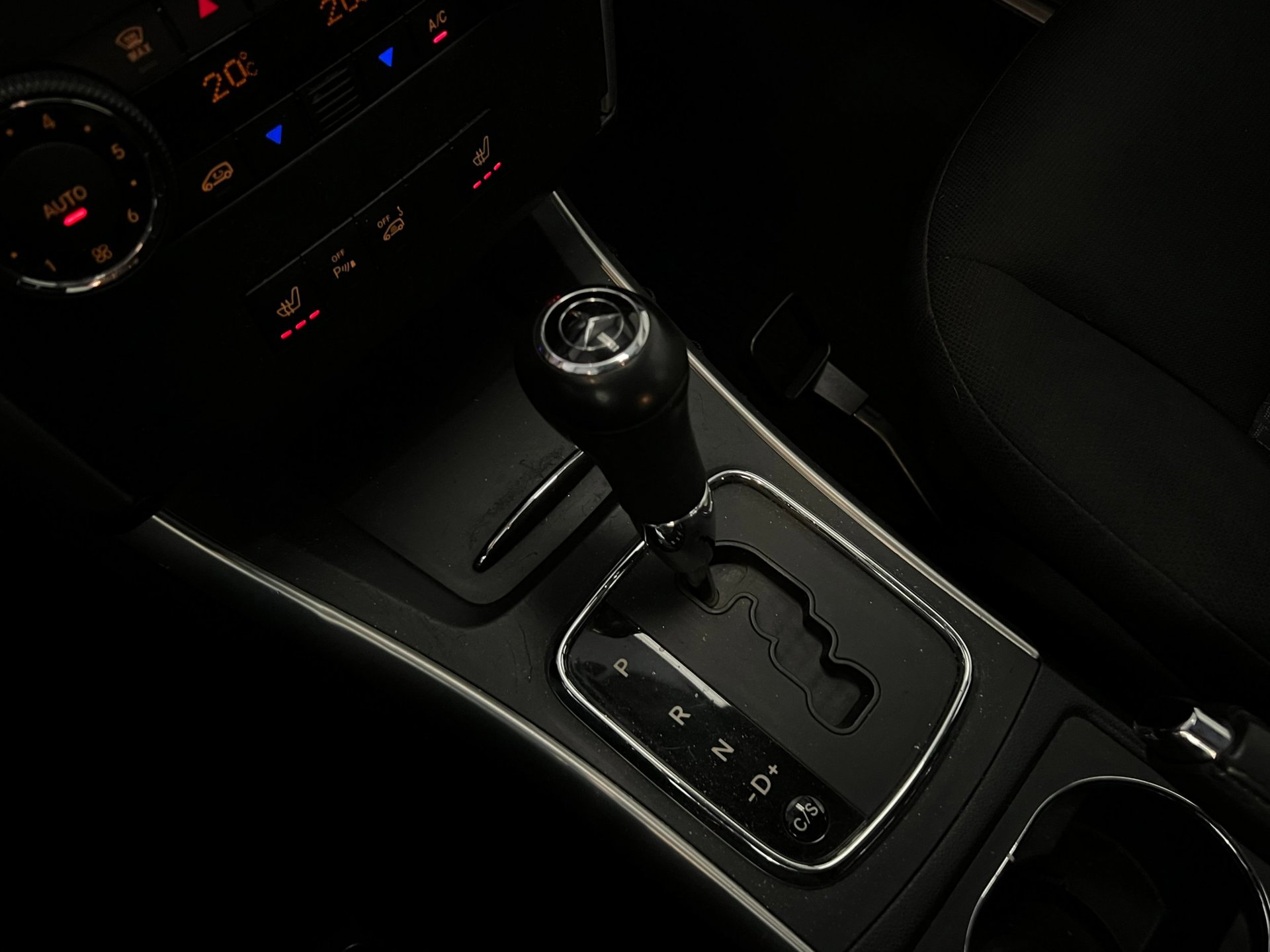 Foto van Mercedes-Benz B 180