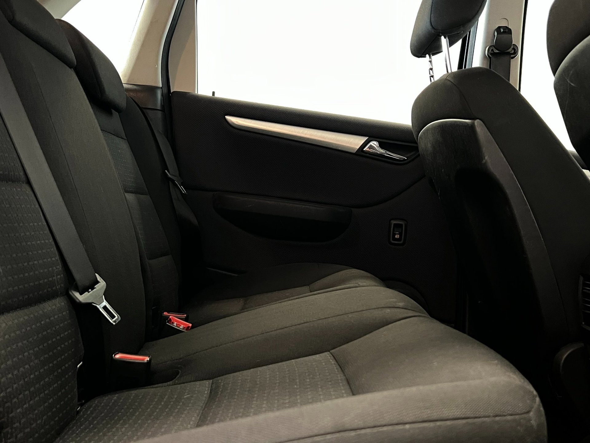 Foto van Mercedes-Benz B 180