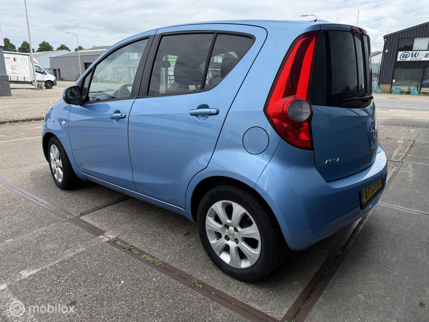 Foto van Opel Agila