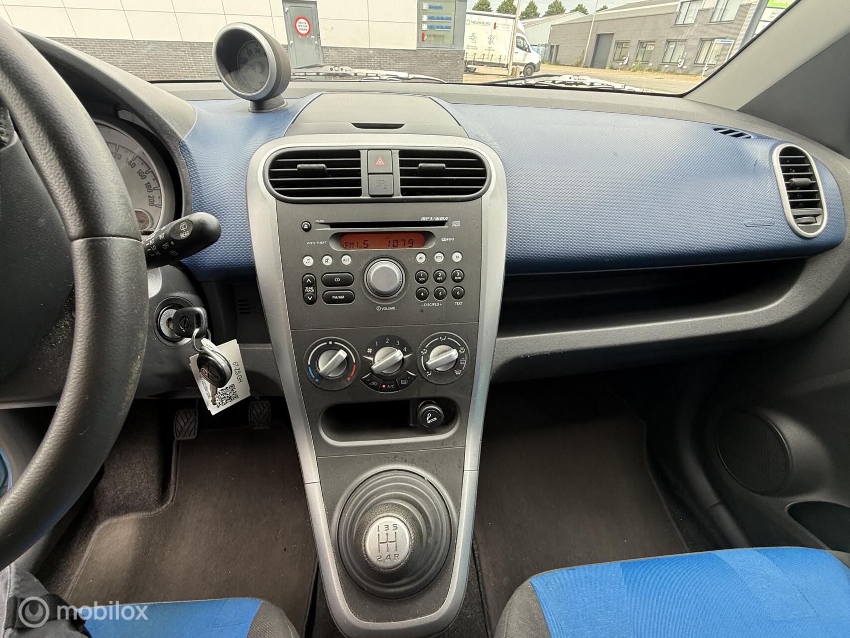 Foto van Opel Agila