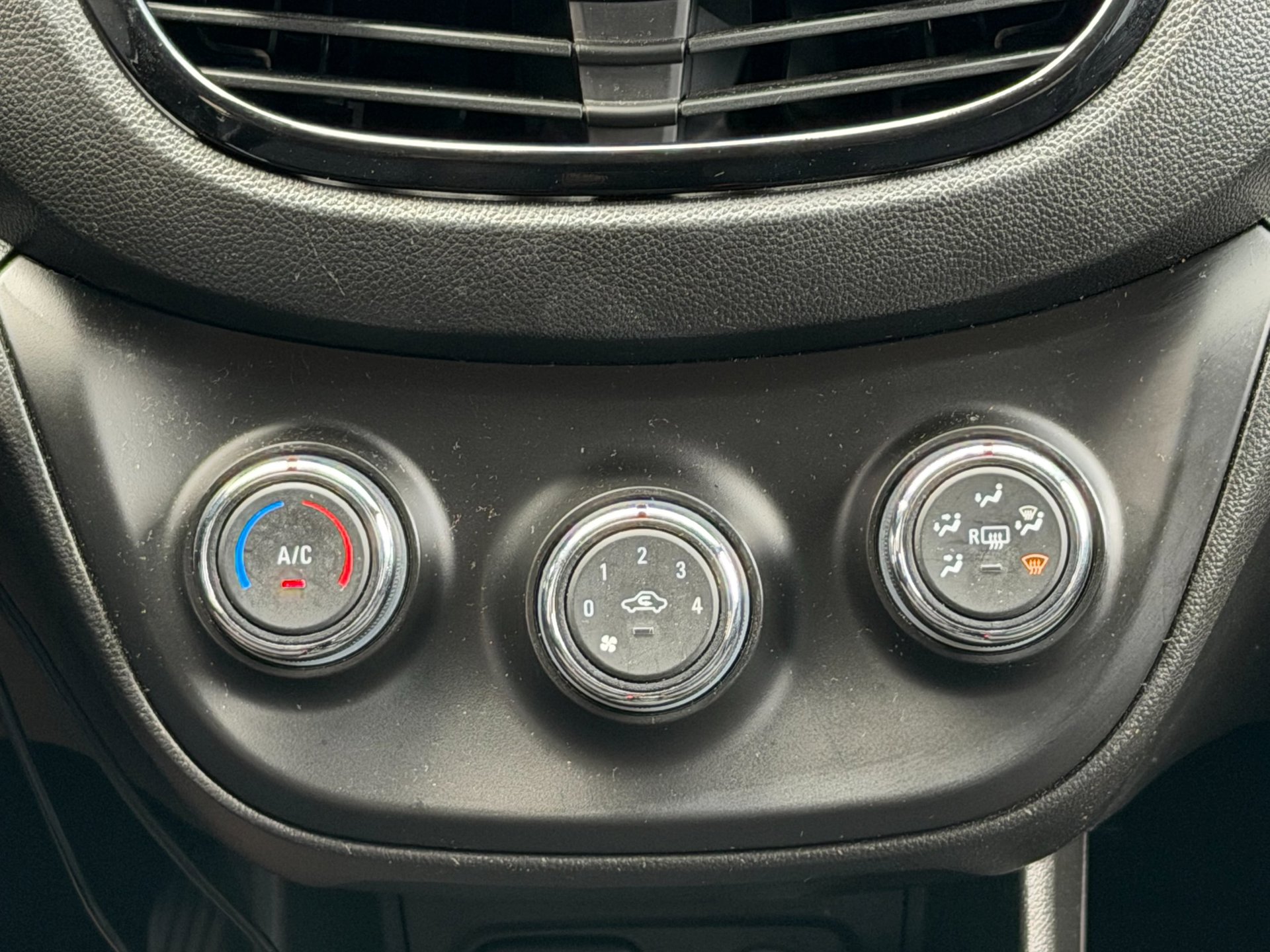 Foto van Opel Karl / Viva