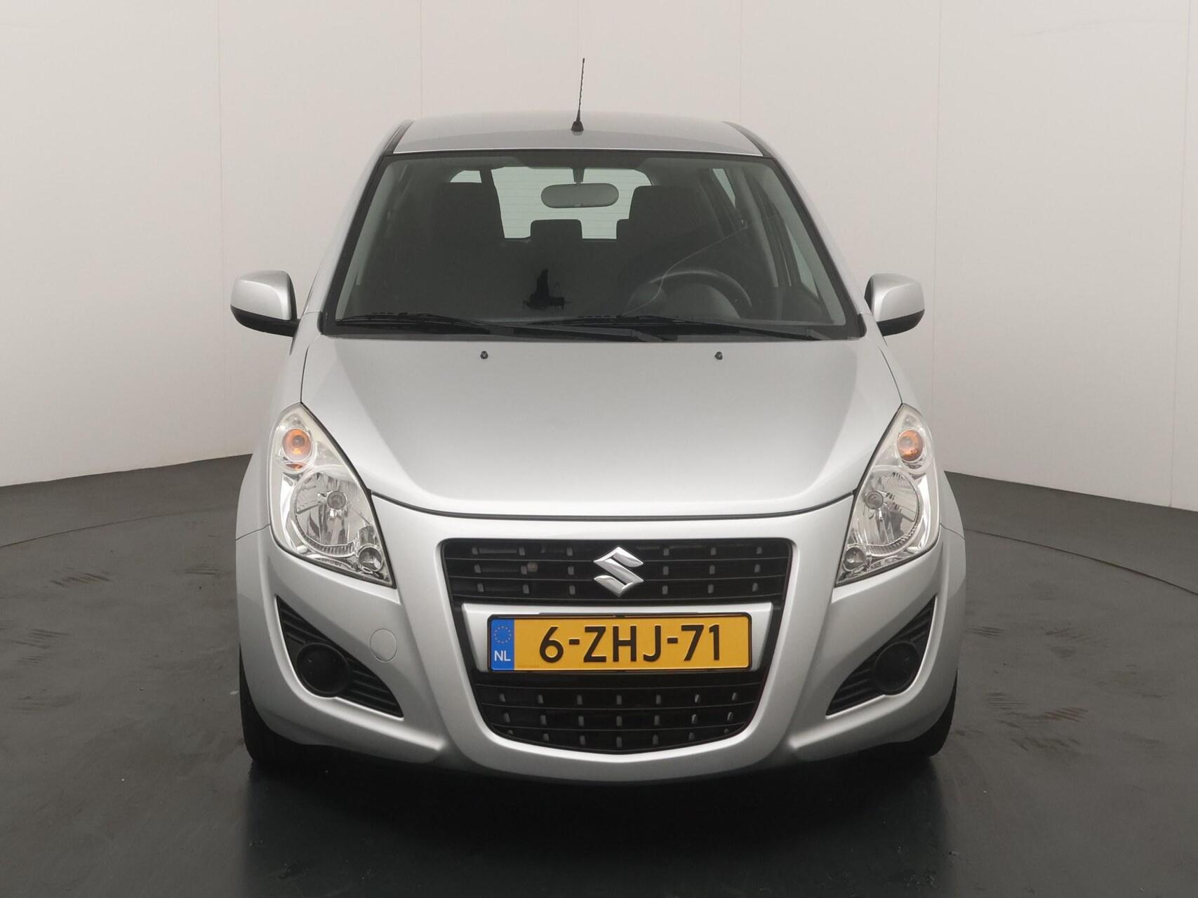 Foto van Suzuki Splash