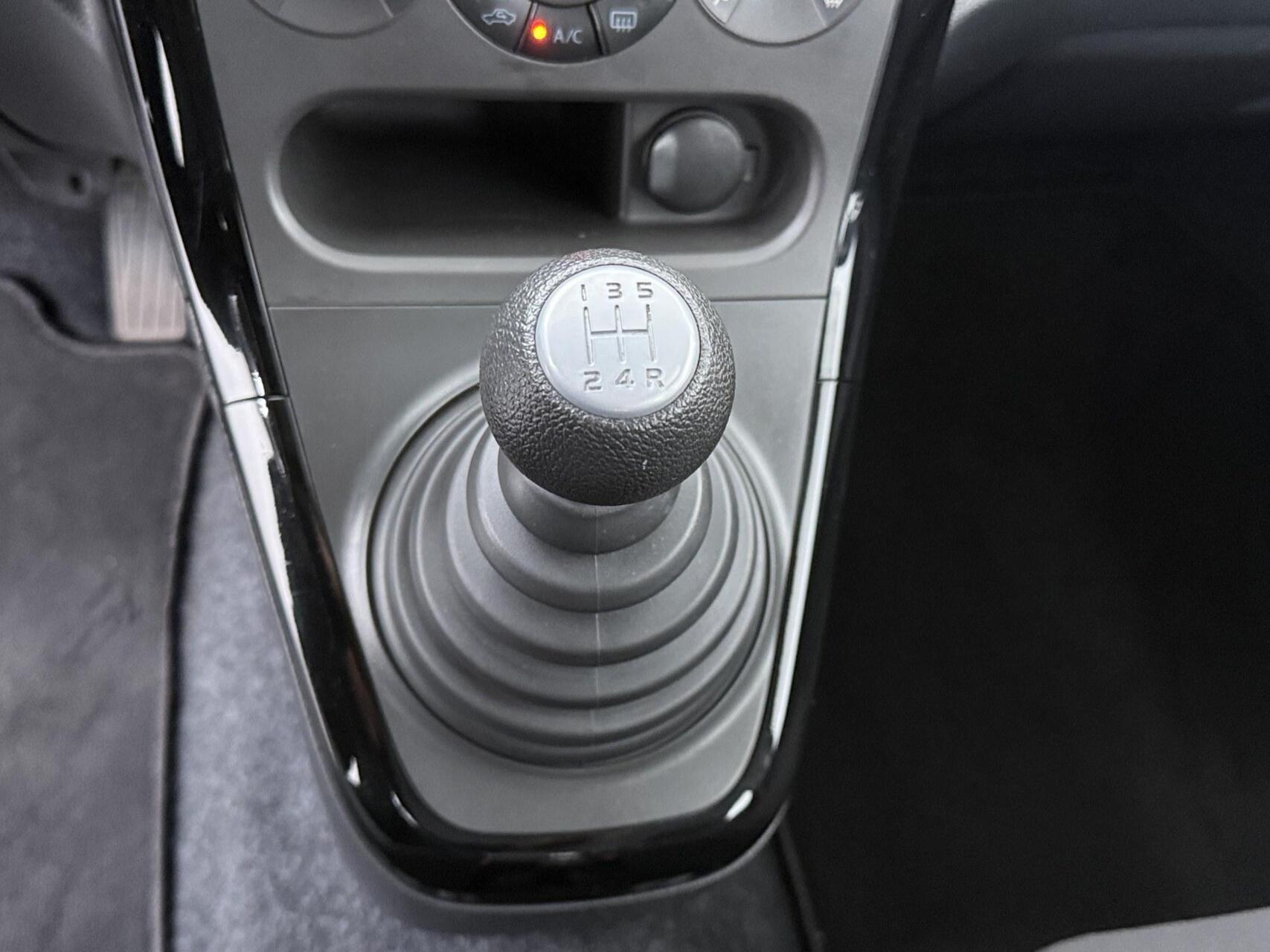 Foto van Suzuki Splash