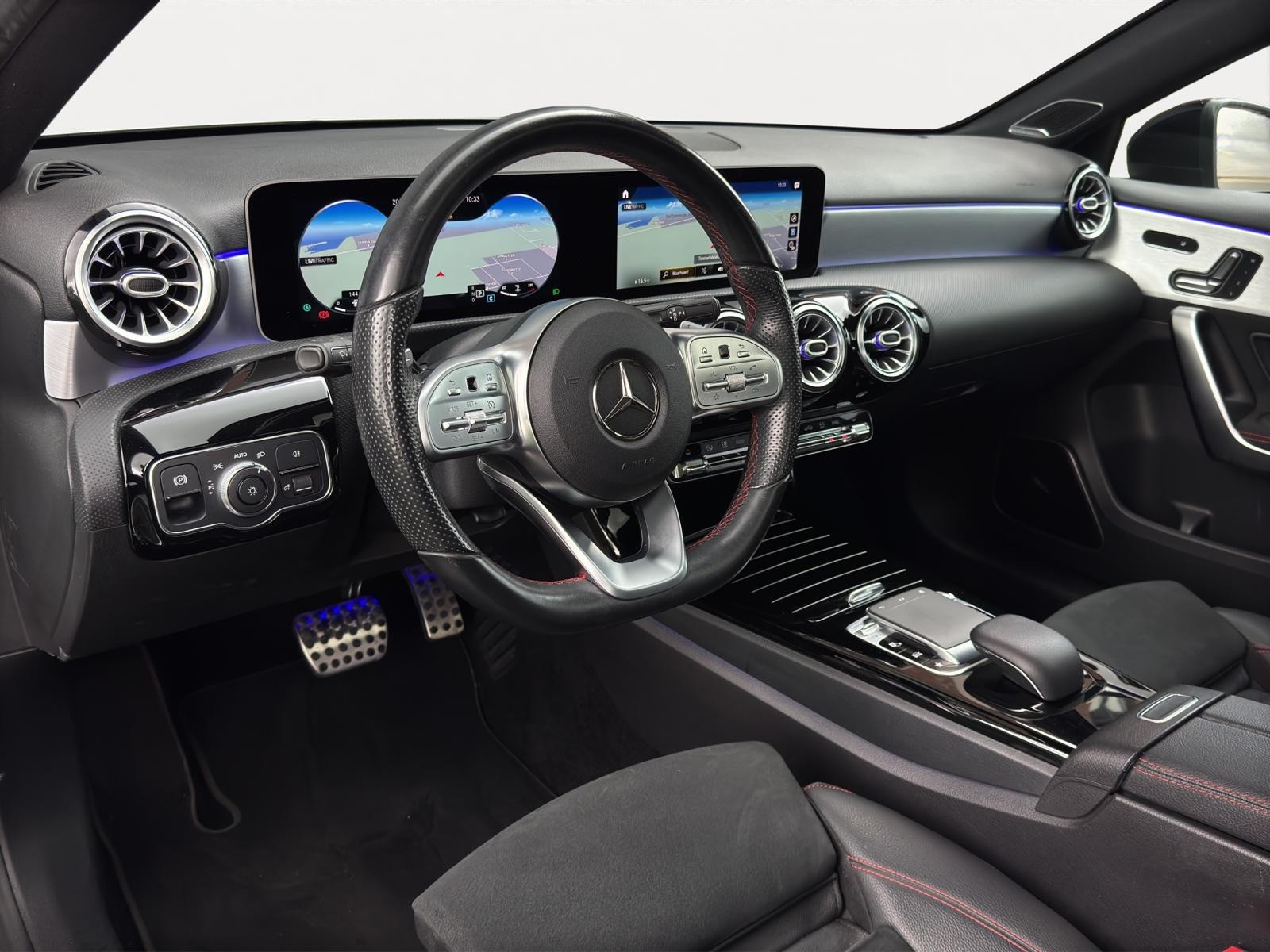 Foto van Mercedes-Benz A 200
