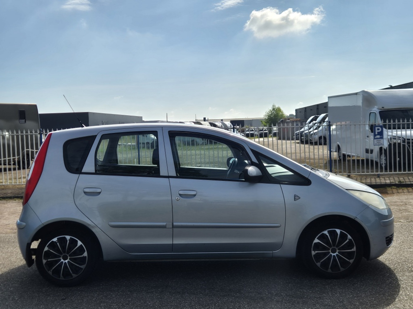 Foto van Mitsubishi Mitsubishi Colt
