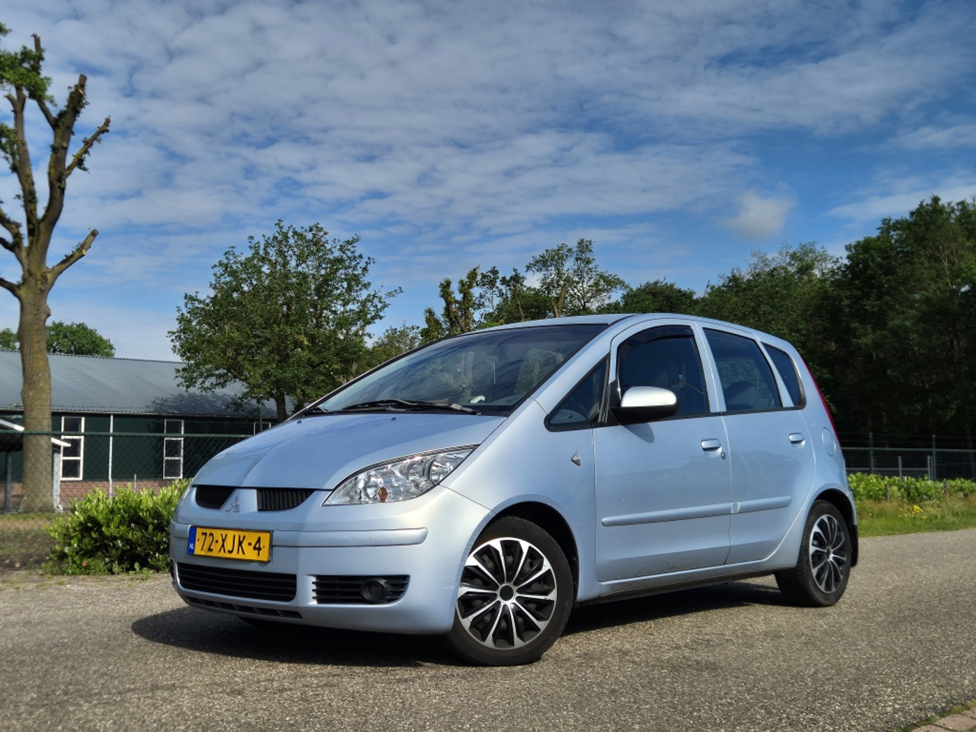Mitsubishi Mitsubishi Colt 1.3 Invite 2004 - voorkant