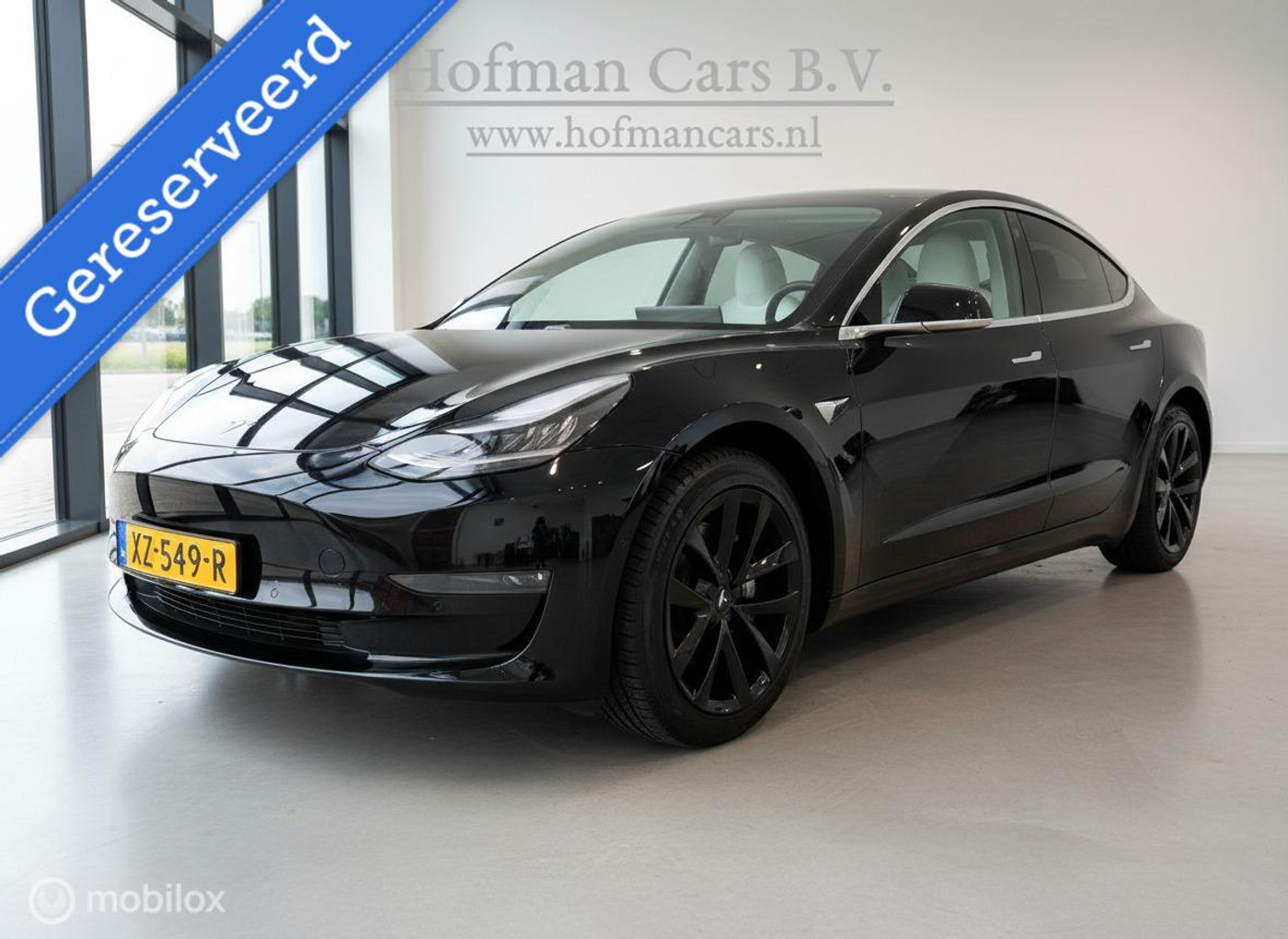 Tesla Model 3 Long Range AWD 75 kWh | Zwart | Wit Interieur | Pano | SOH 85% | MOBA 2019 - voorkant