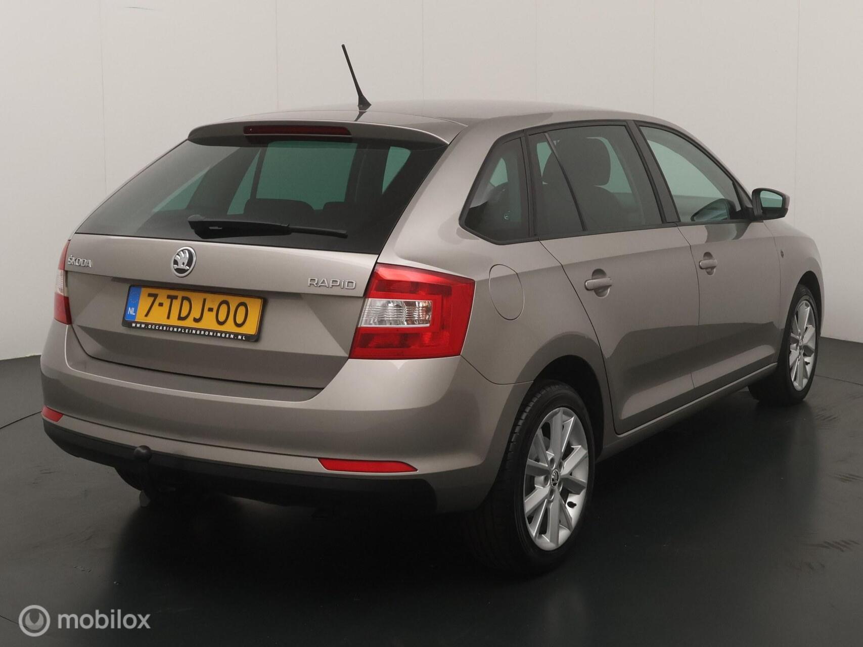 Foto van Skoda Rapid