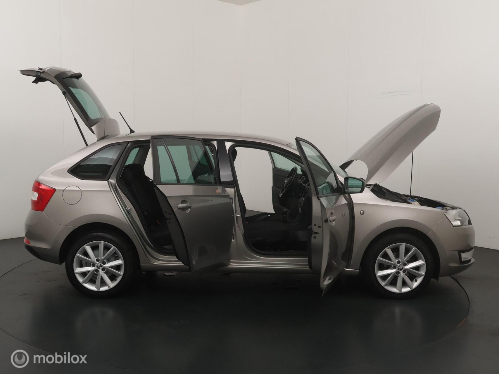 Foto van Skoda Rapid