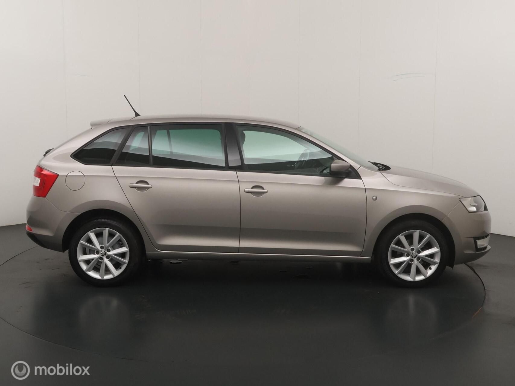 Foto van Skoda Rapid