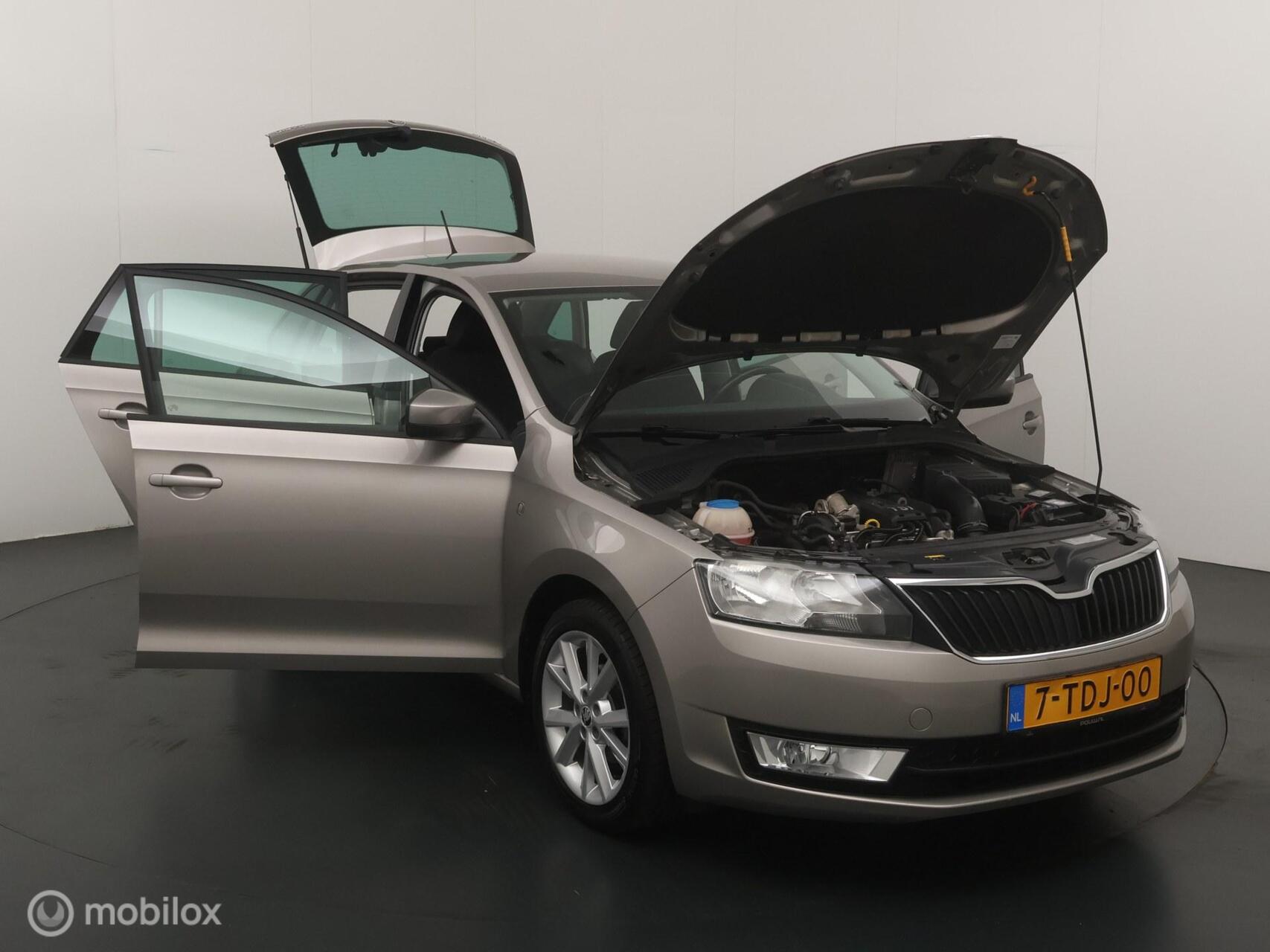 Foto van Skoda Rapid