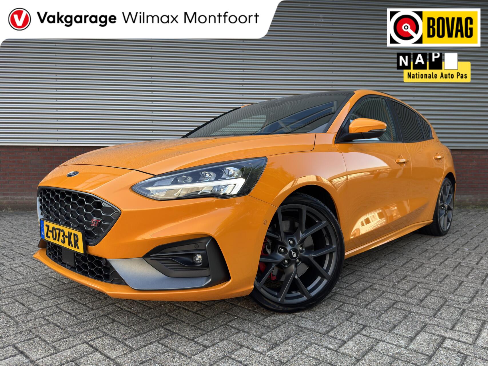 Ford Focus 2.3 EcoBoost ST-X|Pano|Camera|Orange Fury|B&O|Winterpack|BLIS| 2020 - voorkant