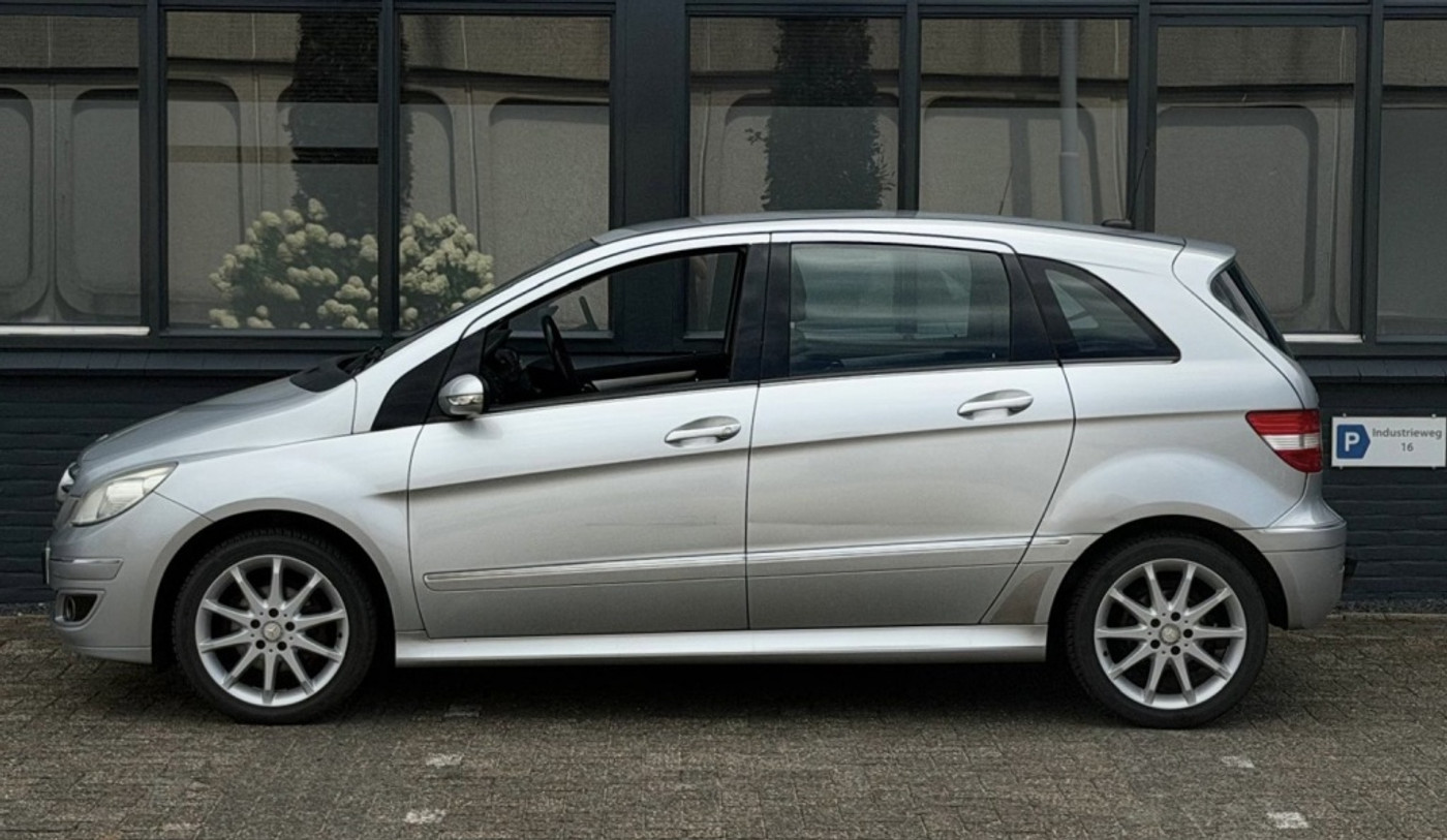 Foto van Mercedes-Benz B 170