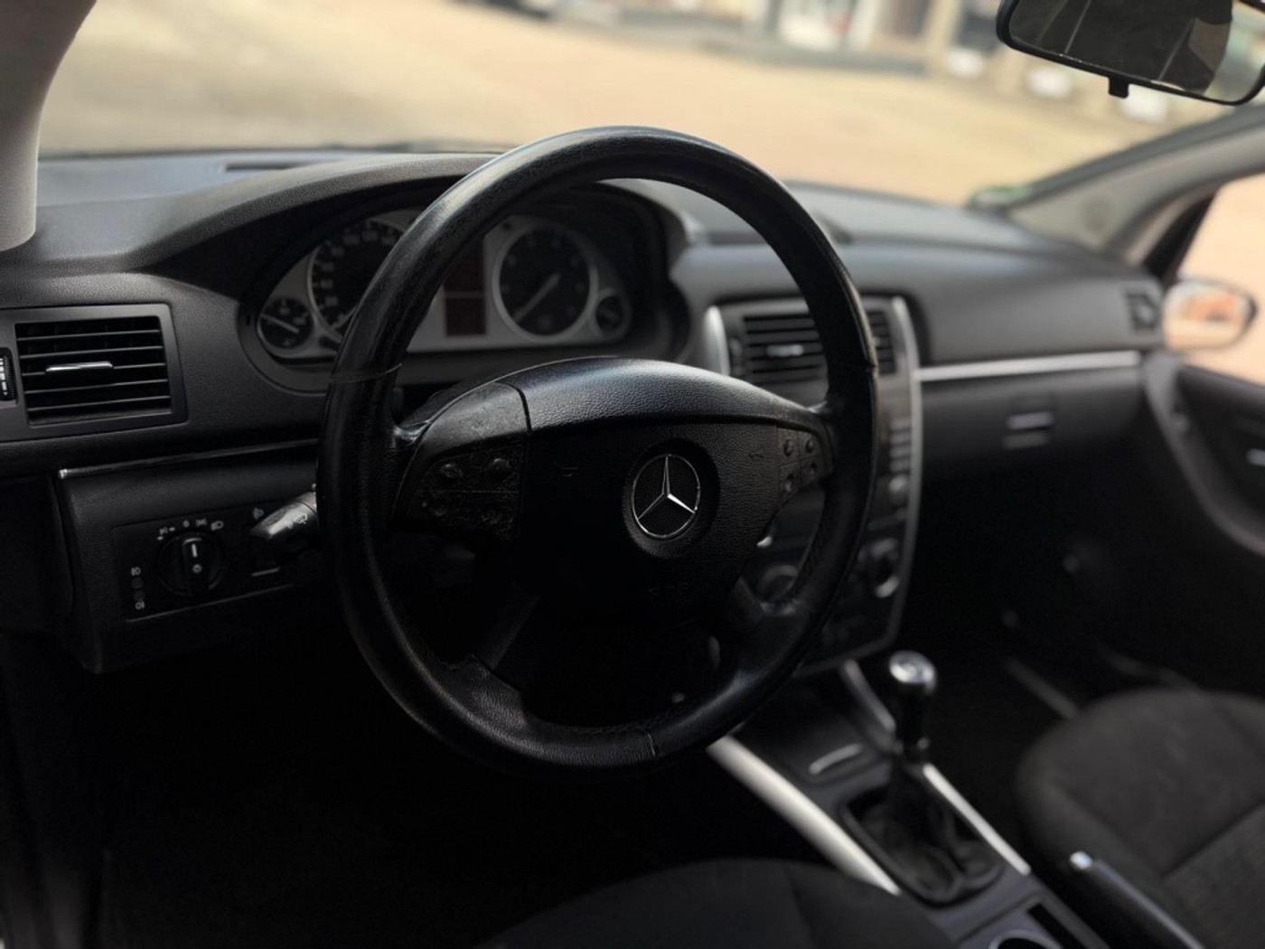 Foto van Mercedes-Benz B 170