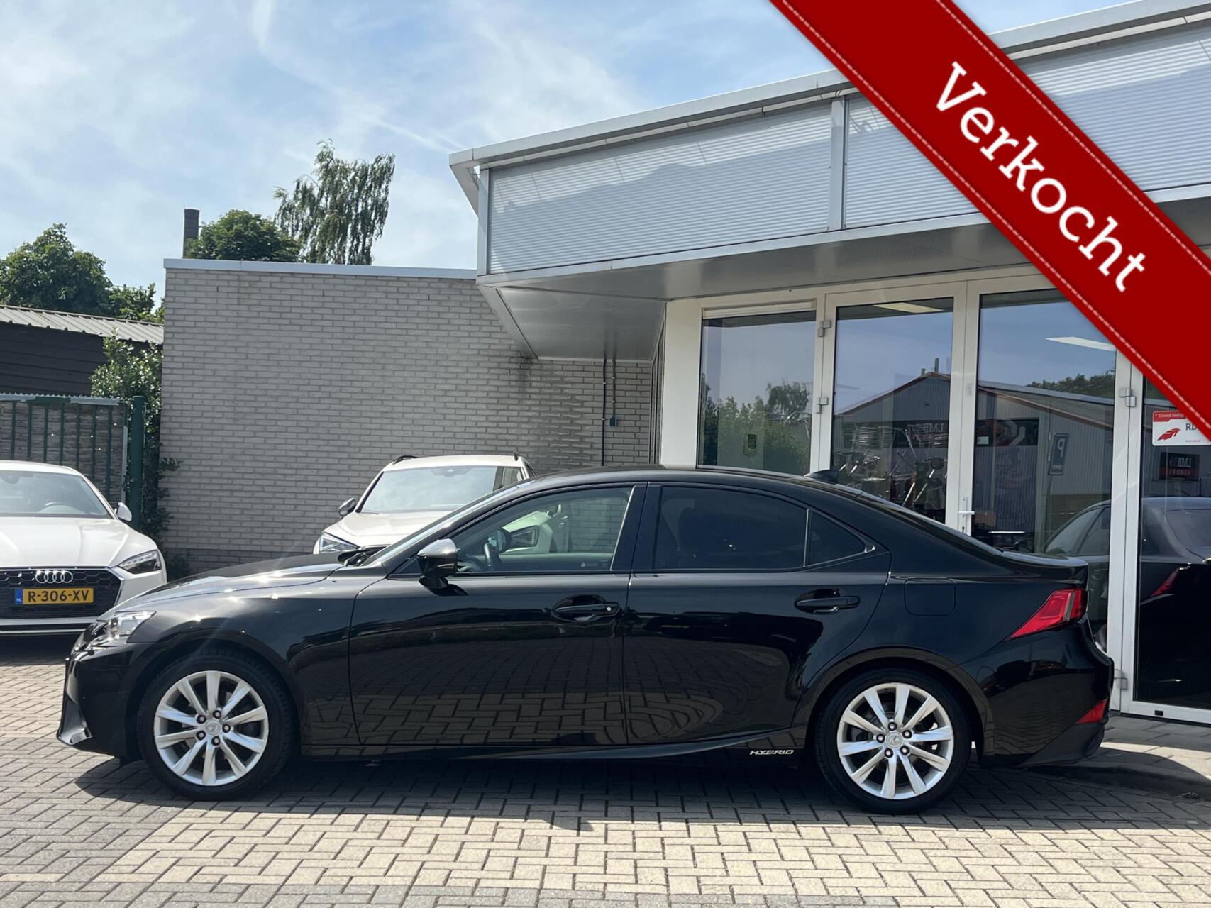 Foto van Lexus Lexus Is300h
