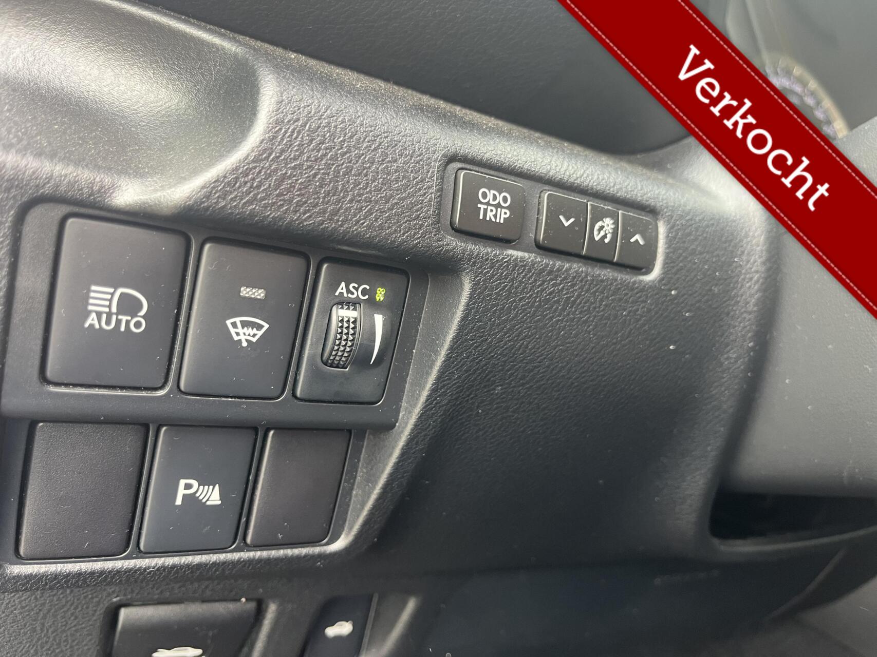 Foto van Lexus Lexus Is300h