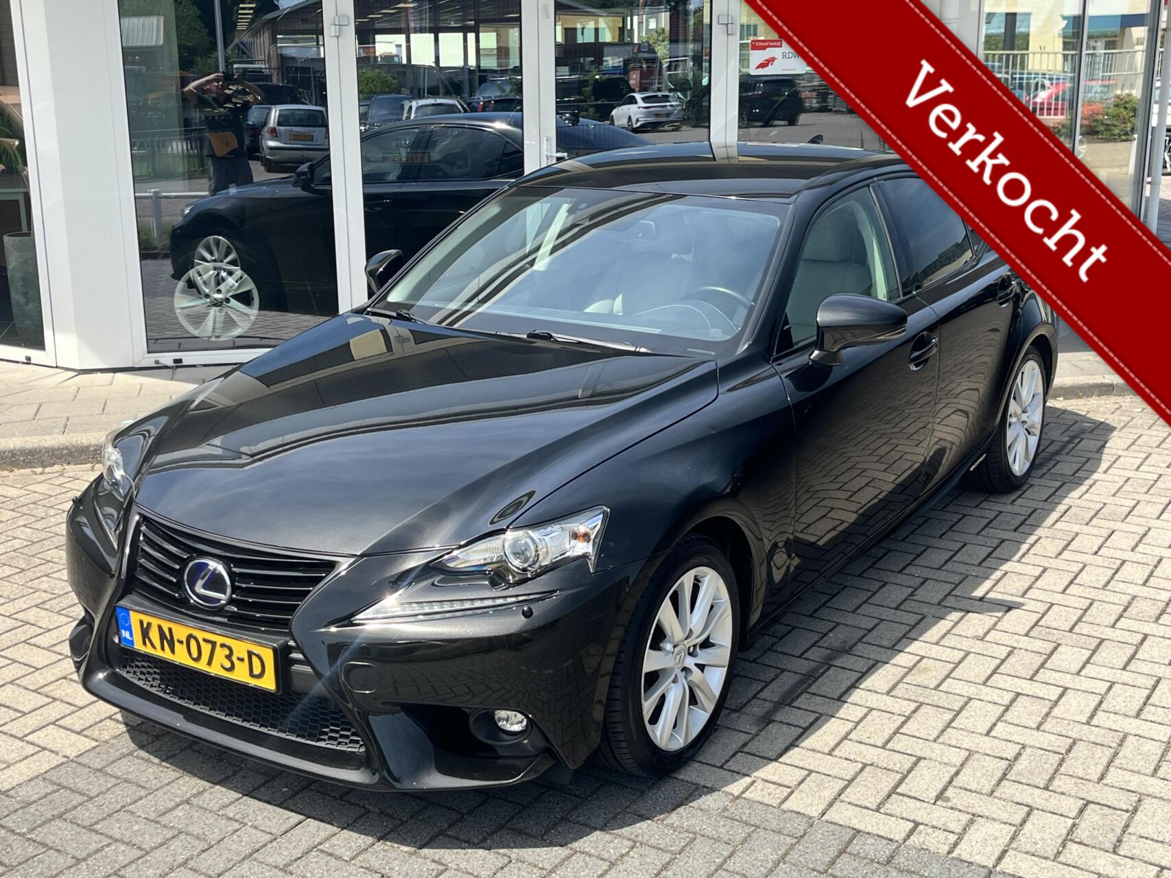 Foto van Lexus Lexus Is300h