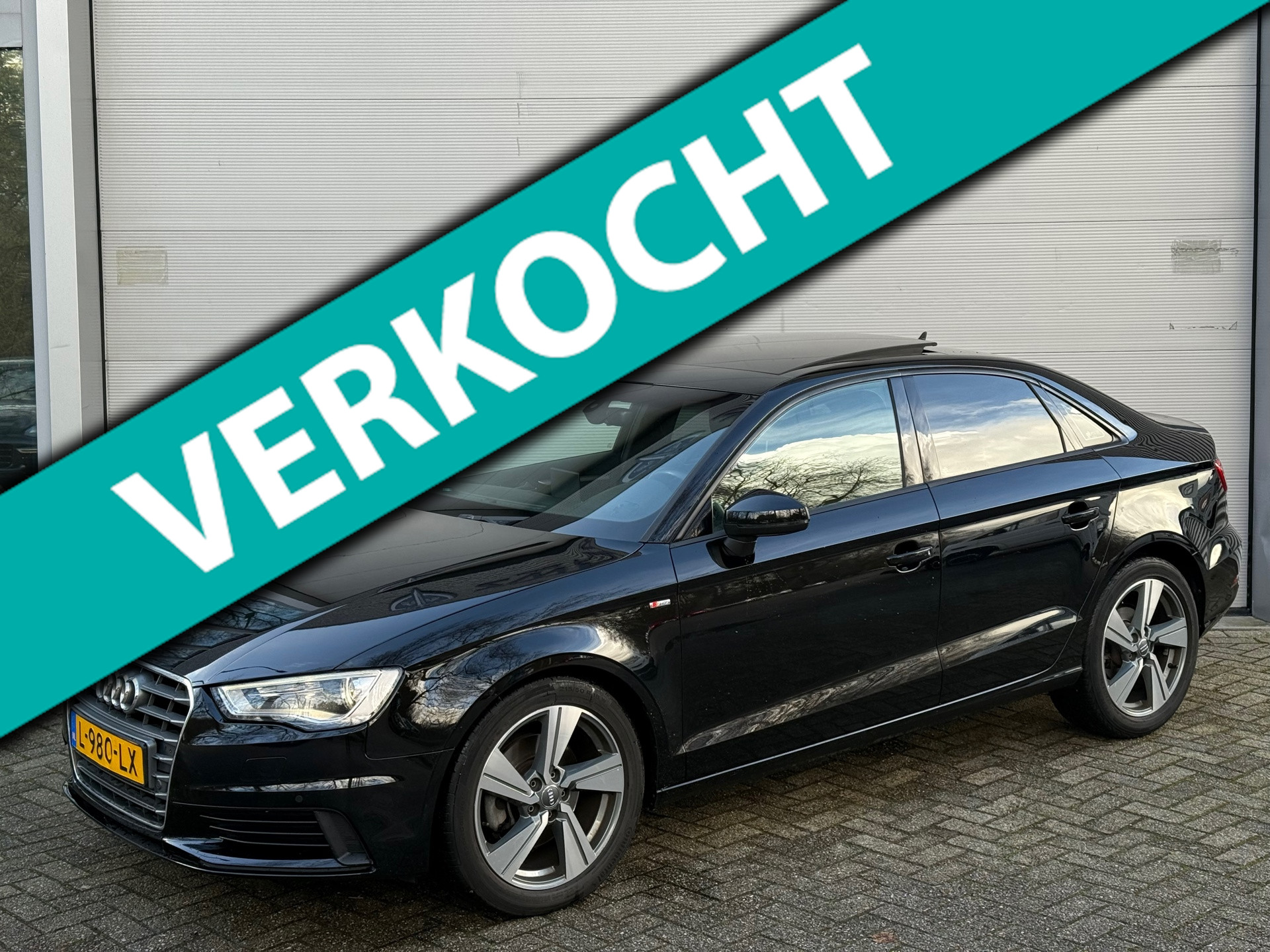 Audi Audi A3 1.8 TFSI Ambition Pro Line S l Pano l Volleder l Kleppenuitlaat l Climate l Xenon l 2016 - voorkant