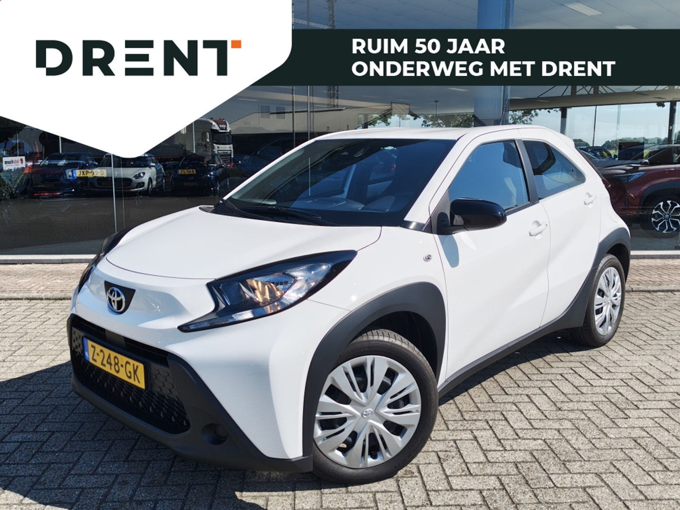Toyota Aygo X 1.0 VVT-i S-CVT Play 2024 - voorkant