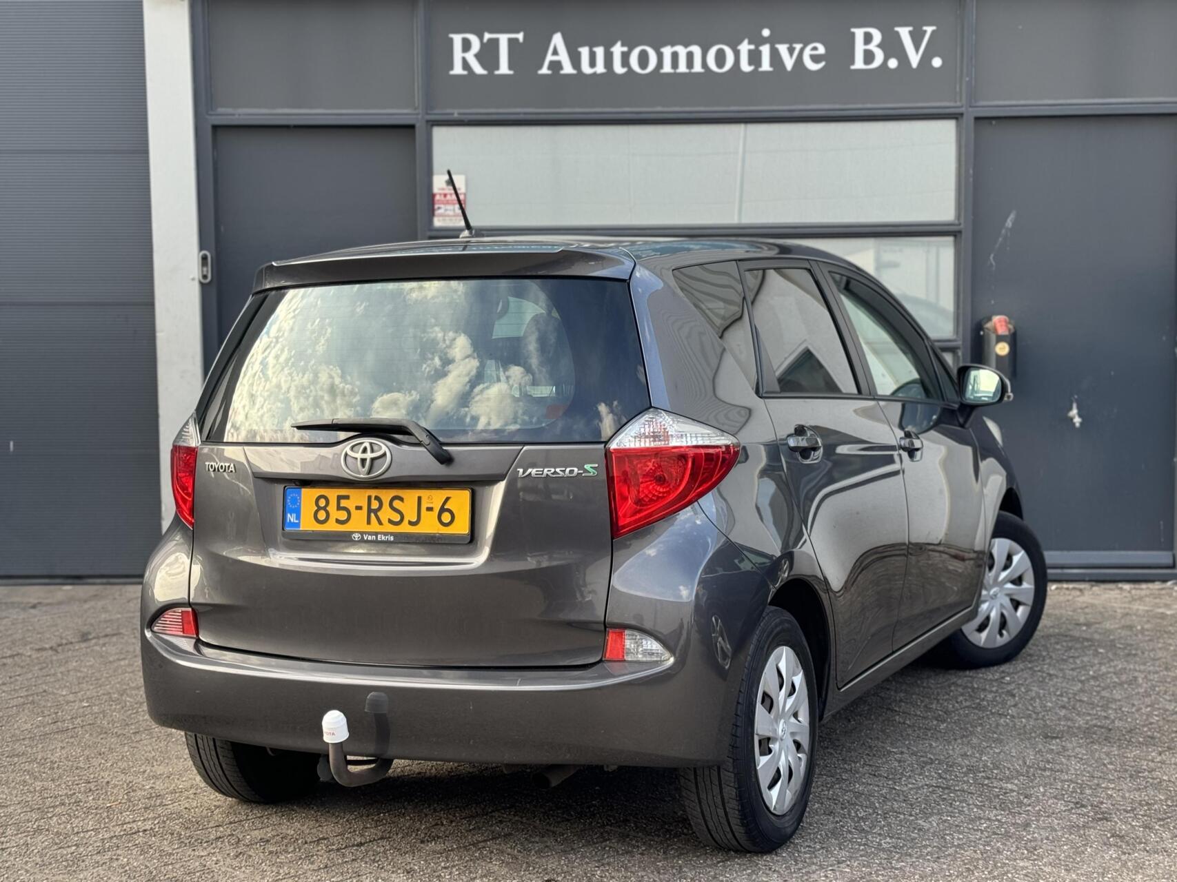 Foto van Toyota Toyota Verso-s