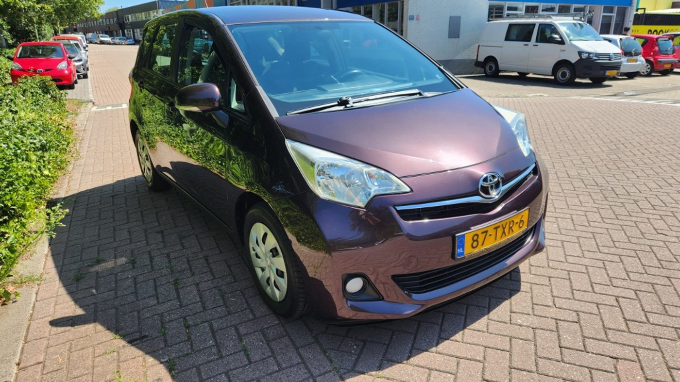 Foto van Toyota Toyota Verso-s